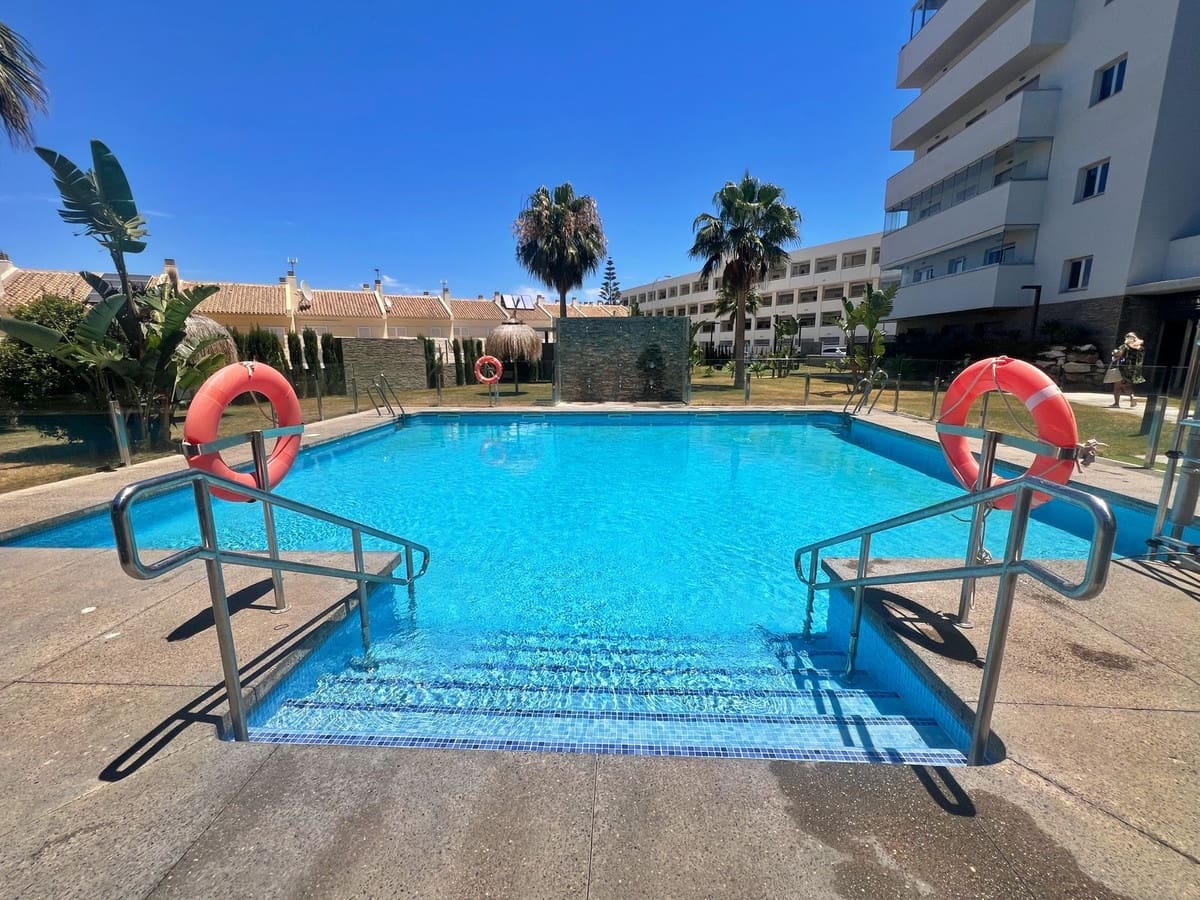 3 Zimmer Apartment zu verkaufen in Mijas Costa mit Pool Garage - 649.000 € (Ref: 9564137)