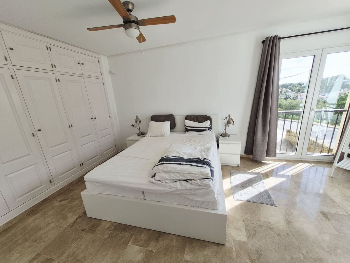 2 sypialnia Apartament na sprzedaż w Miraflores z basenem garażem - 399 000 € (Ref: 9585252)