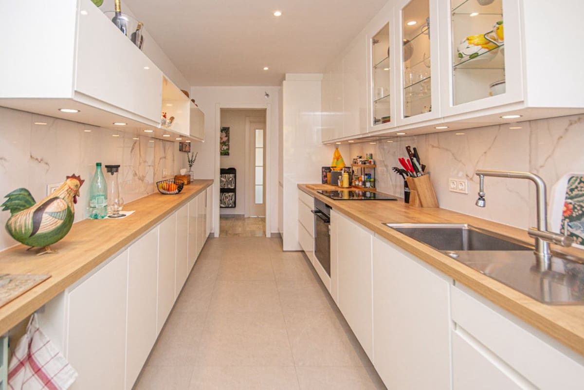 2 chambre Appartement à vendre à Cabopino avec piscine garage - 525 000 € (Ref: 9590417)