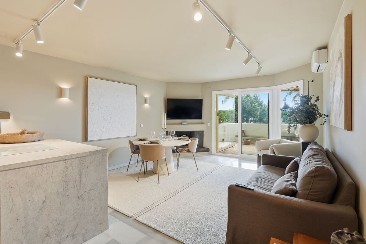 3 quarto Apartamento para venda em Calahonda com piscina garagem - 569 000 € (Ref: 9590425)