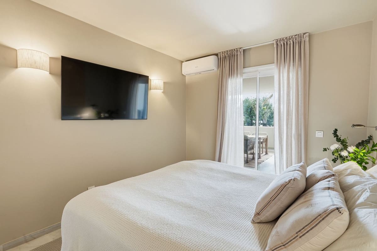 3 quarto Apartamento para venda em Calahonda com piscina garagem - 569 000 € (Ref: 9590425)