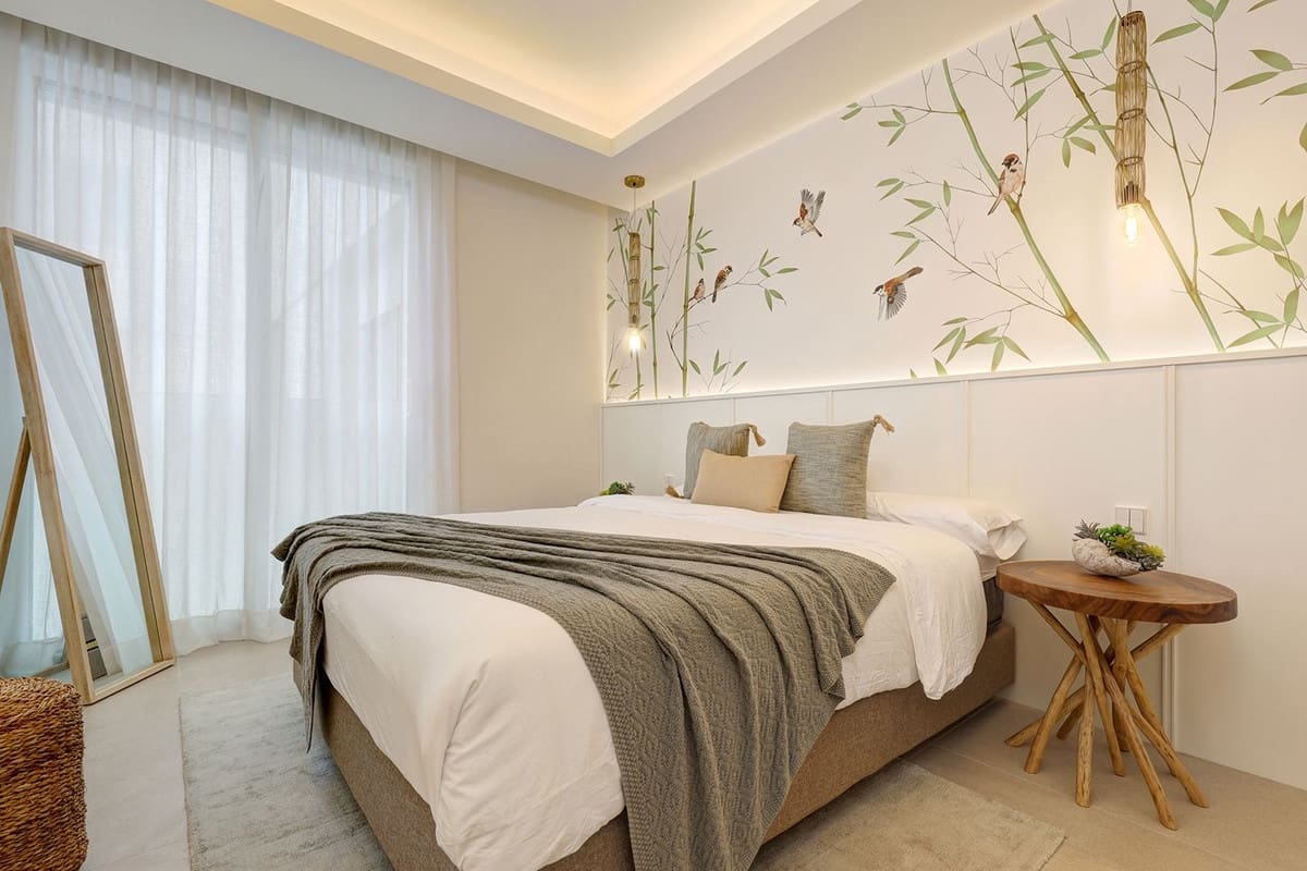 3 bedroom Beach Apartment for sale in Estepona with pool garage - € 2,150,000 (Ref: 9598510)