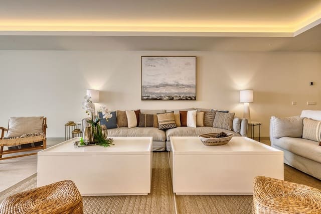 3 sovrum Strandlägenhet till salu i Estepona med pool garage - 2 150 000 € (Ref: 9598510)