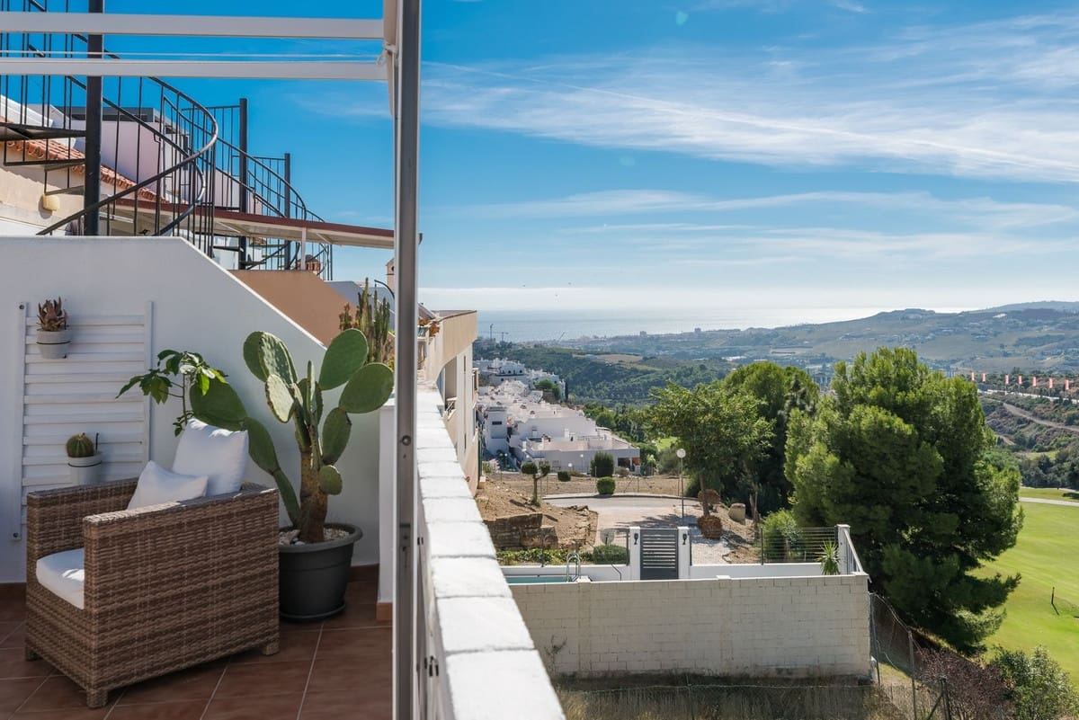 3 Zimmer Penthouse zu verkaufen in Casares mit Pool Garage - 289.000 € (Ref: 9598511)