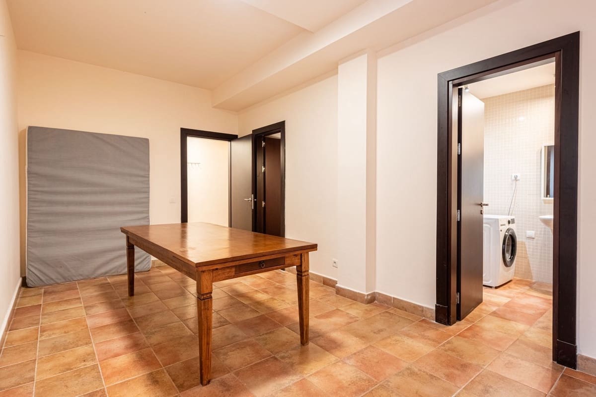 4 soveværelse Byhus til salg i Benahavis med swimmingpool garage - € 598.000 (Ref: 9598512)