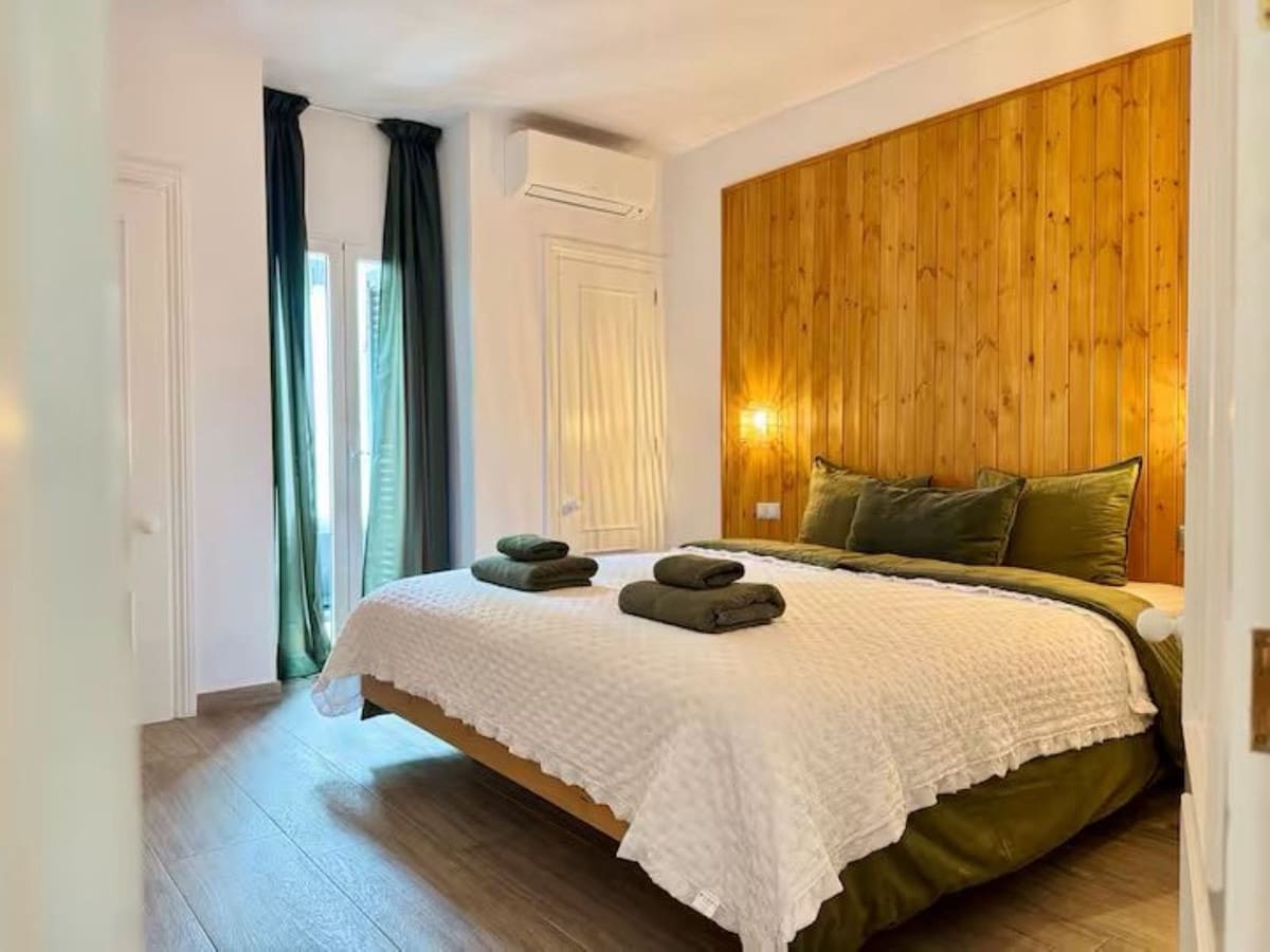 Apartamento de 2 habitaciones en Elviria en venta con piscina garaje - 685.000 € (Ref: 9603559)