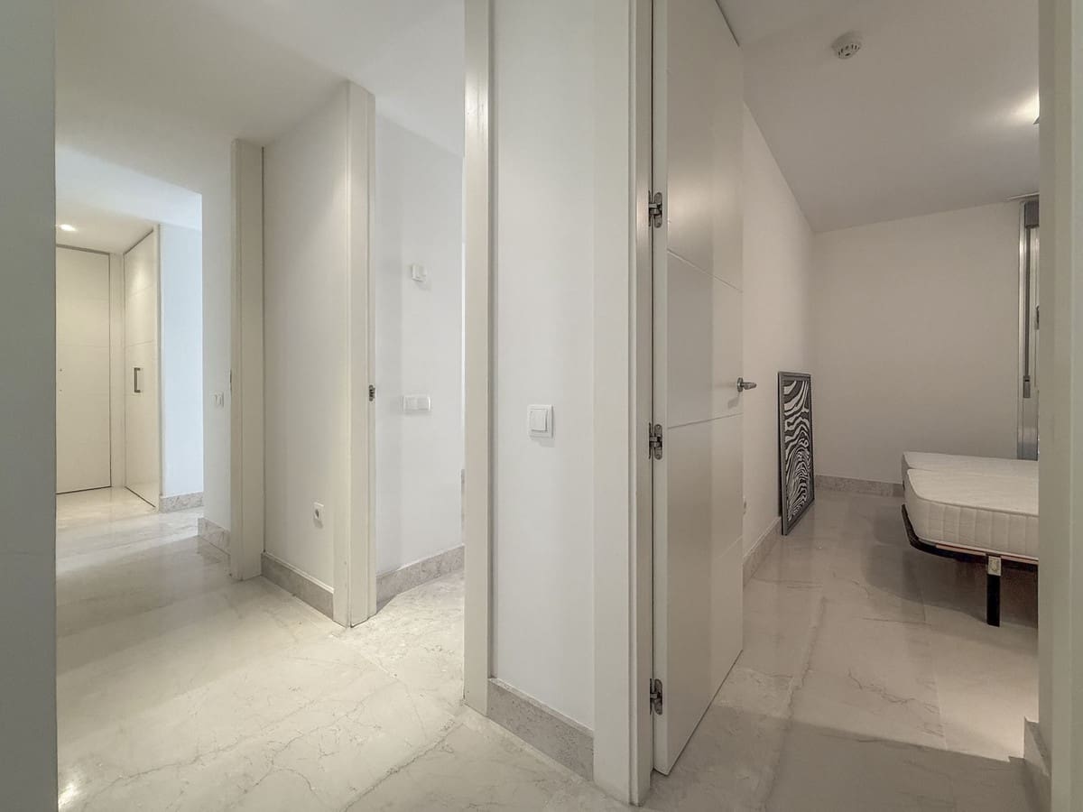 3 makuuhuone Huoneisto myytävänä paikassa Manilva mukana uima-altaan 
autotalli - 380 000 € (Ref: 9603623)