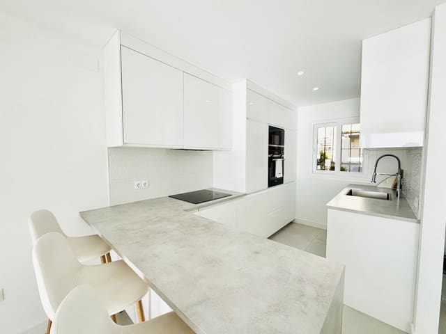 2 quarto Casa em Banda para venda em Mijas Costa, Mijas com piscina - 579 000 € (Ref: 9622869)