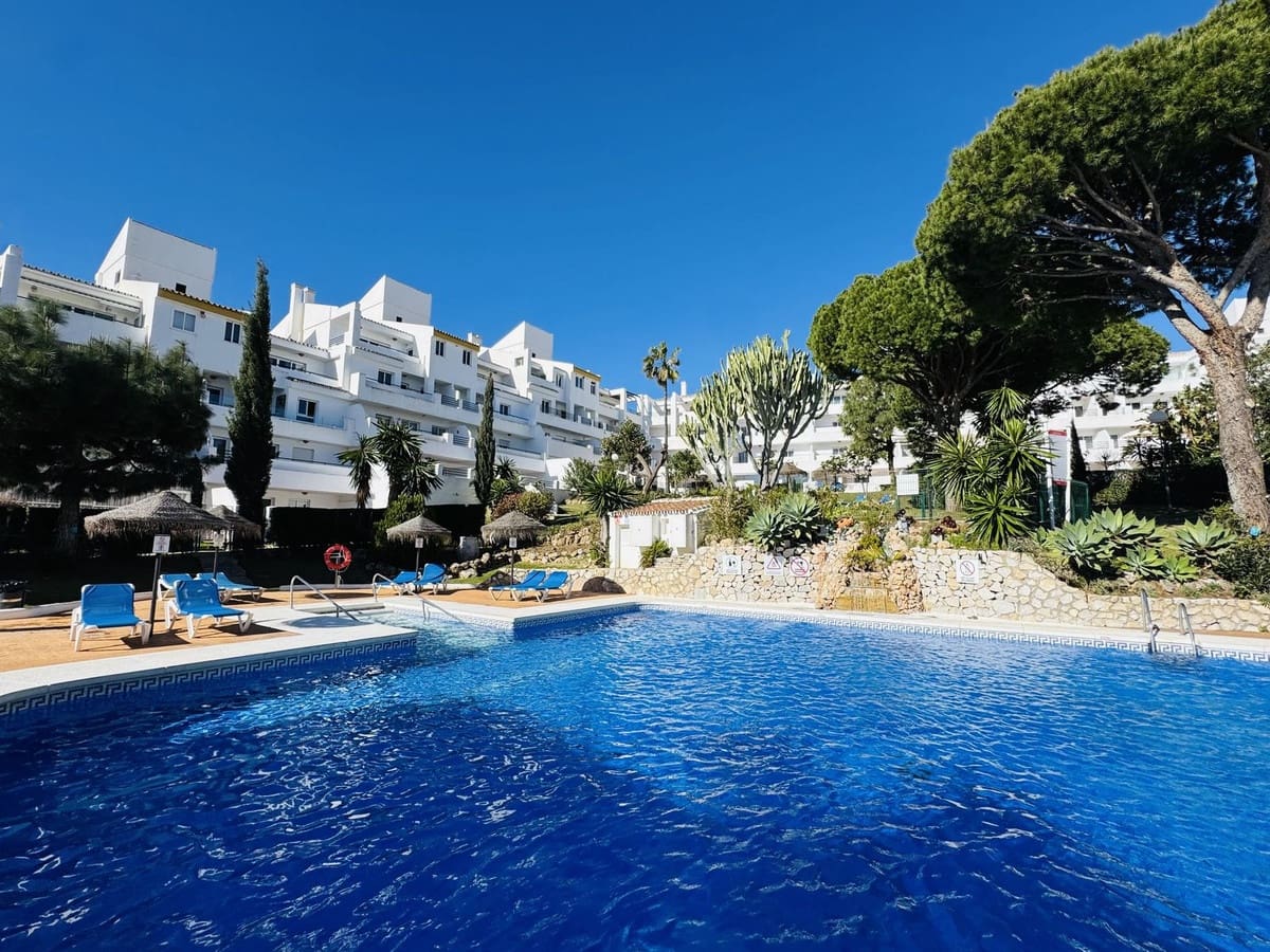 2 quarto Casa em Banda para venda em Mijas Costa com piscina - 579 000 € (Ref: 9622869)