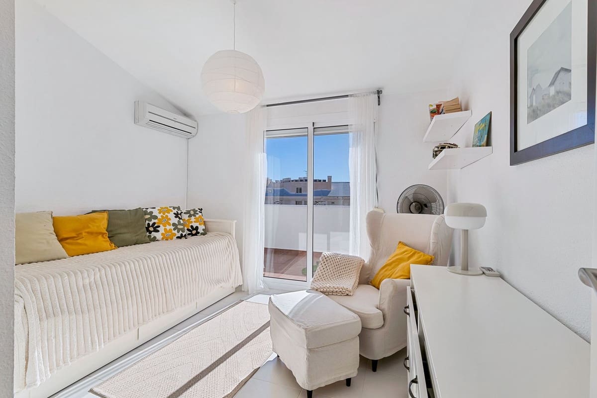 2 sovrum Takvåning till salu i Fuengirola med pool garage - 395 000 € (Ref: 9624253)