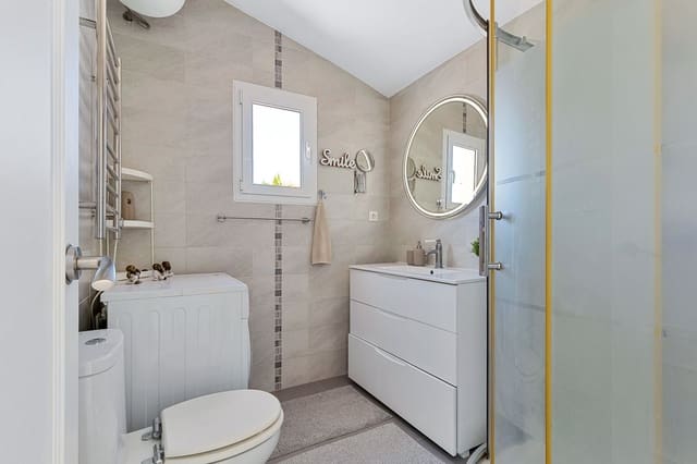 2 sovrum Takvåning till salu i Fuengirola med pool garage - 395 000 € (Ref: 9624253)