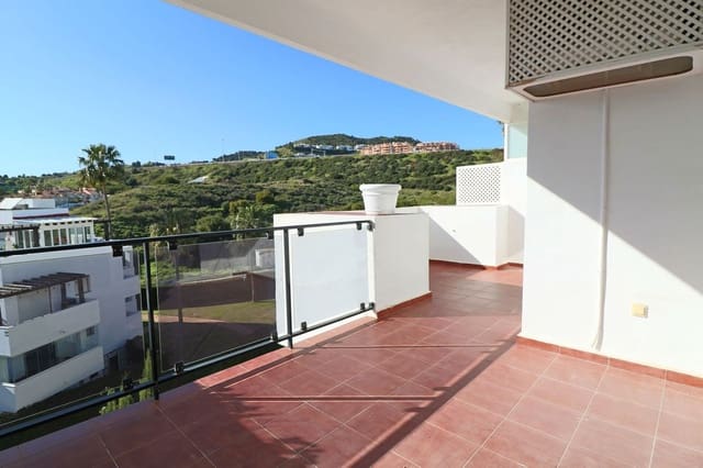 2 bedroom Apartment for sale in Riviera del Sol, Mijas with pool garage - € 265,000 (Ref: 9629245)
