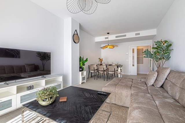 3 quarto Apartamento para venda em Estepona com piscina garagem - 449 000 € (Ref: 9629246)