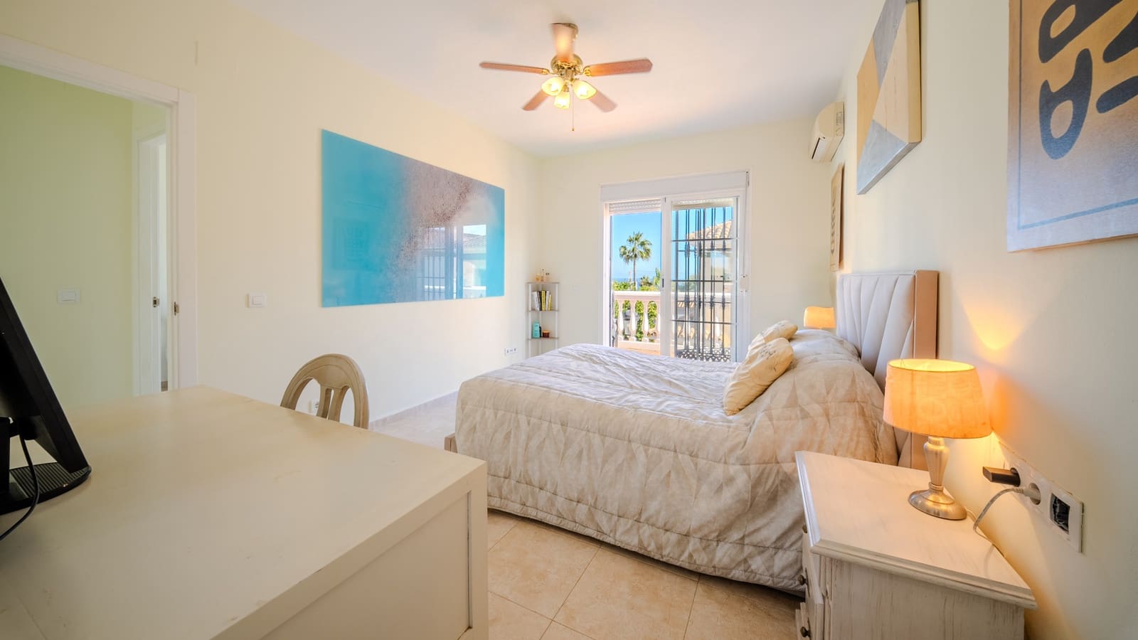 3 slaapkamer Villa te koop in Manilva met zwembad - € 589.000 (Ref: 9632865)