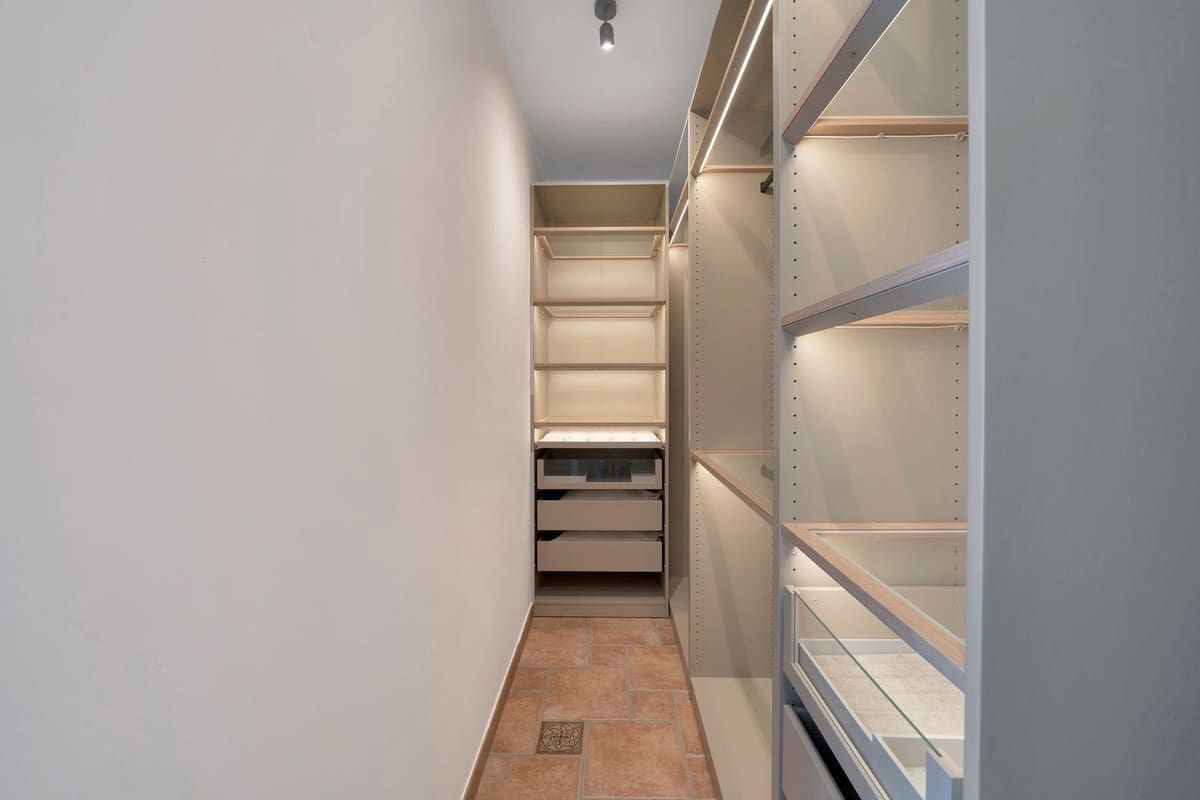 3 makuuhuone Huvila myytävänä paikassa Calahonda mukana uima-altaan 
autotalli - 875 000 € (Ref: 9638944)