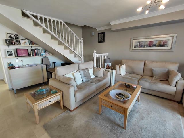 3 makuuhuone Kattohuoneisto myytävänä paikassa Marbesa, Marbella mukana uima-altaan 
autotalli - 825 000 € (Ref: 9638945)