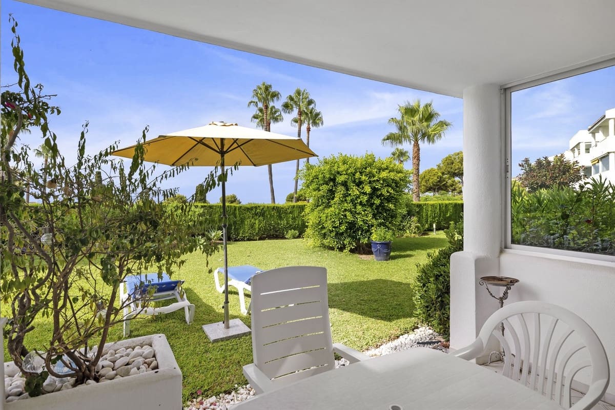 2 Zimmer Apartment zu verkaufen in Miraflores mit Pool - 350.000 € (Ref: 9643583)