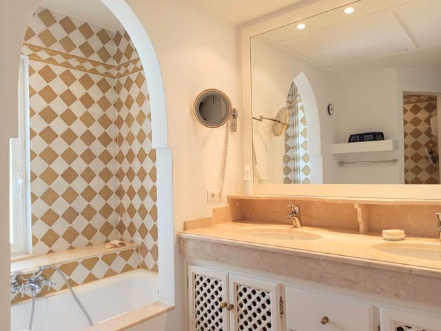 2 Zimmer Penthouse zu verkaufen in Miraflores, Mijas mit Pool Garage - 469.000 € (Ref: 9643586)