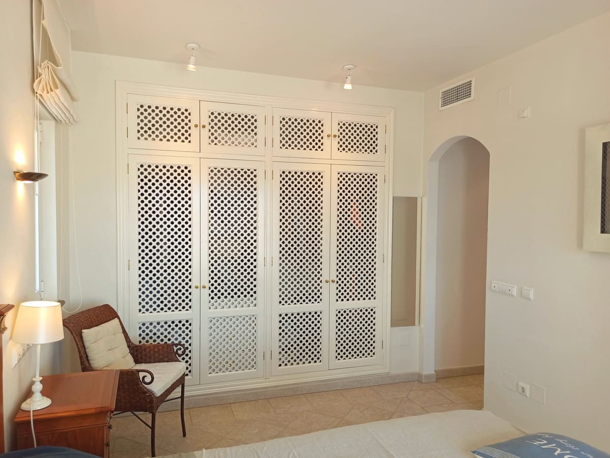 2 Zimmer Penthouse zu verkaufen in Miraflores mit Pool Garage - 469.000 € (Ref: 9643586)