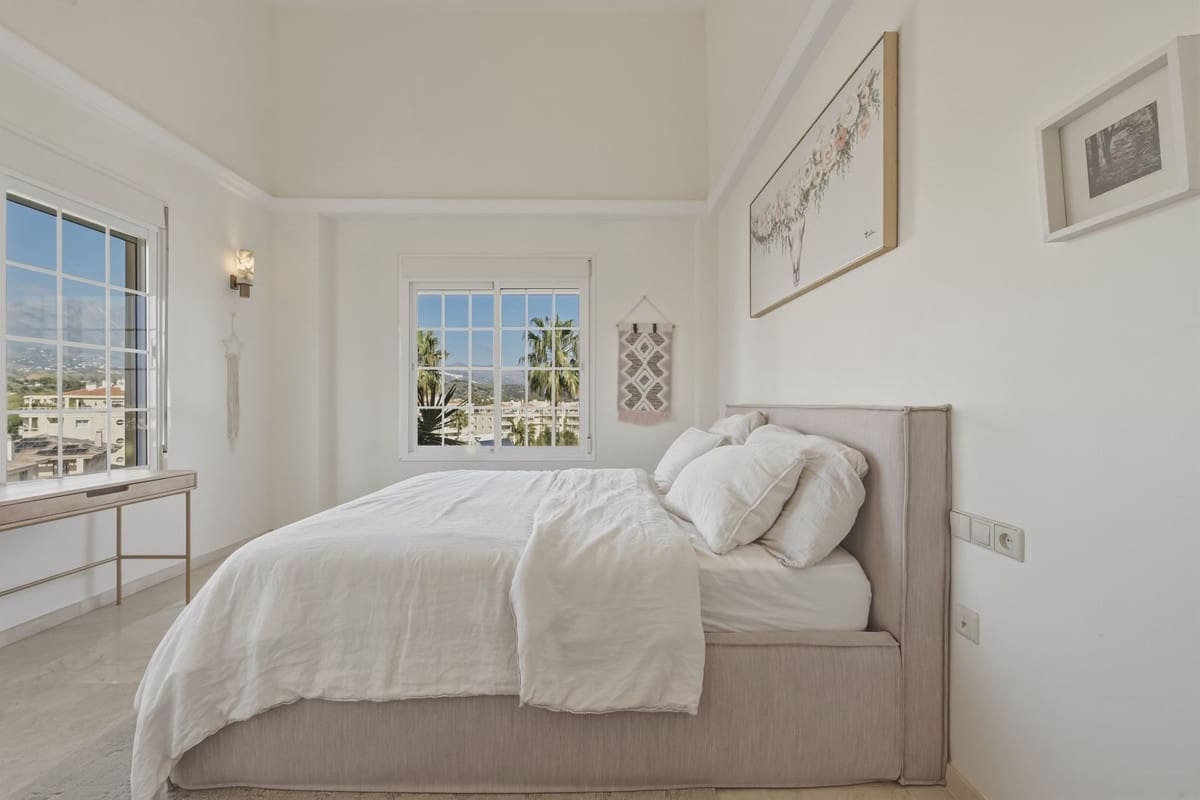 5 camera da letto Villa in vendita in Mijas Golf con piscina garage - 810.000 € (Rif: 9643590)