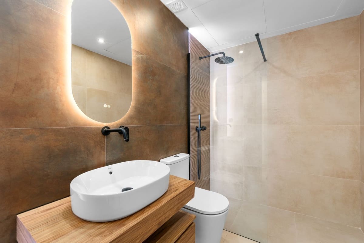 3 chambre Appartement à vendre à Aloha Golf avec piscine garage - 699 000 € (Ref: 9651031)