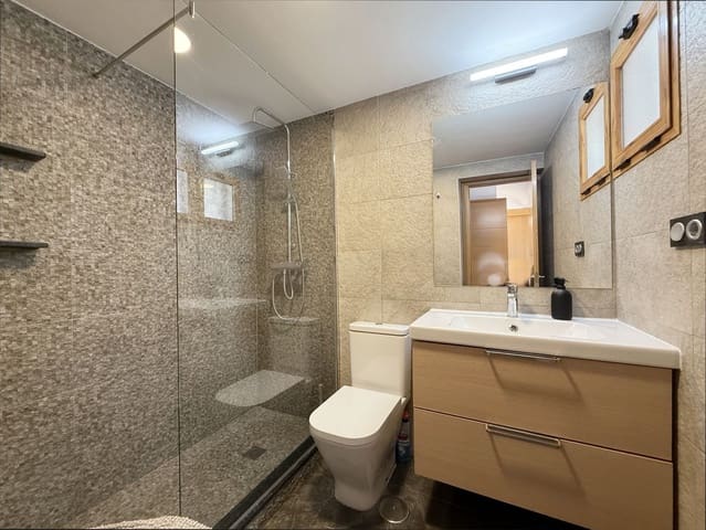 3 sypialnia Dom blizniak na sprzedaż w Estepona z basenem garażem - 645 000 € (Ref: 9665354)