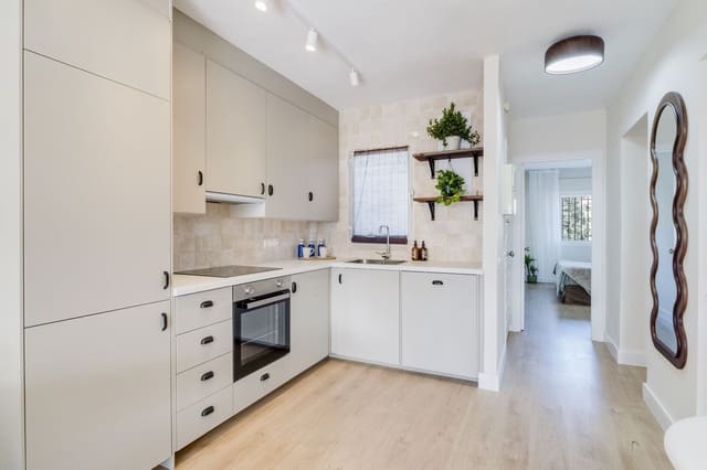 Apartamento de 2 habitaciones en Miraflores, Mijas en venta con piscina garaje - 380.000 € (Ref: 9669292)