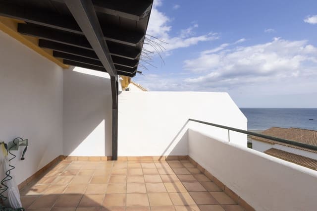 4 Zimmer Haus zu verkaufen in La Duquesa / Puerto de la Duquesa, Manilva mit Pool Garage - 450.000 € (Ref: 9669697)