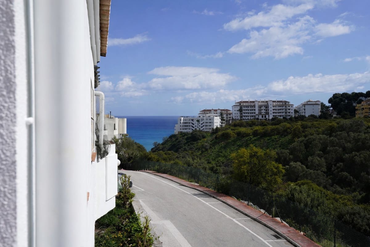 2 sypialnia Apartament na sprzedaż w Mijas Costa z basenem garażem - 329 000 € (Ref: 9672240)