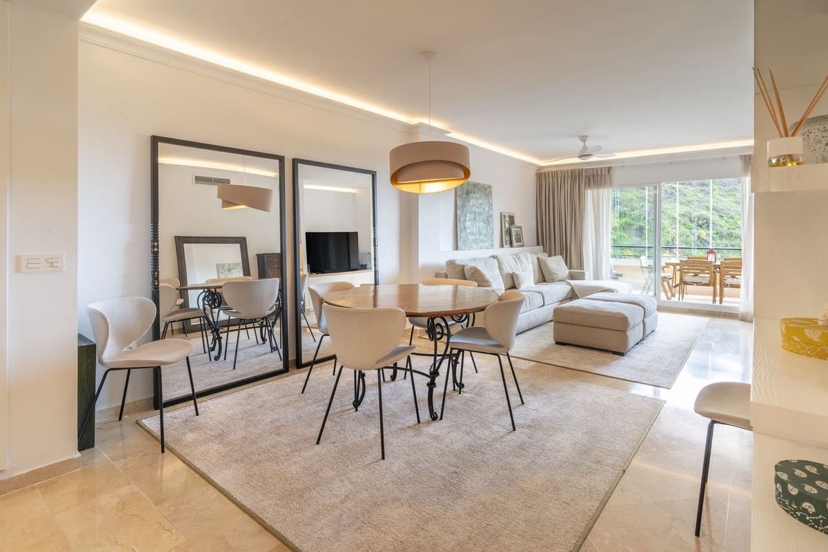 2 sovrum Lägenhet till salu i Calahonda med pool garage - 335 000 € (Ref: 9676552)