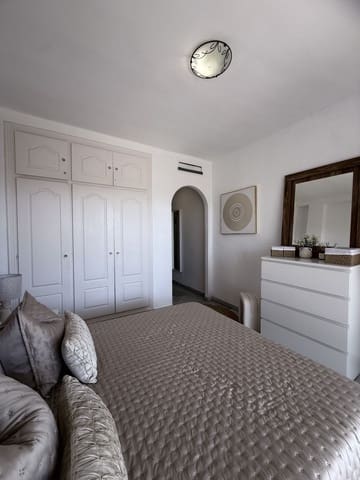 2 slaapkamer Appartement te koop in El Paraíso, Benahavís met zwembad garage - € 390.000 (Ref: 9679154)