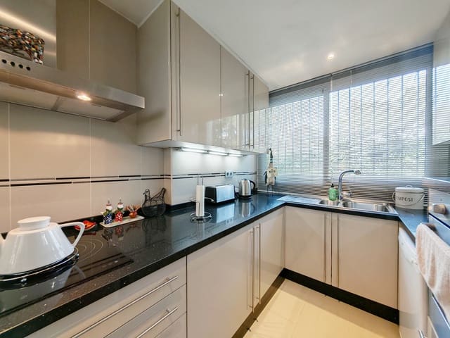 2 bedroom Apartment for sale in Riviera del Sol, Mijas with pool - € 310,000 (Ref: 9688525)