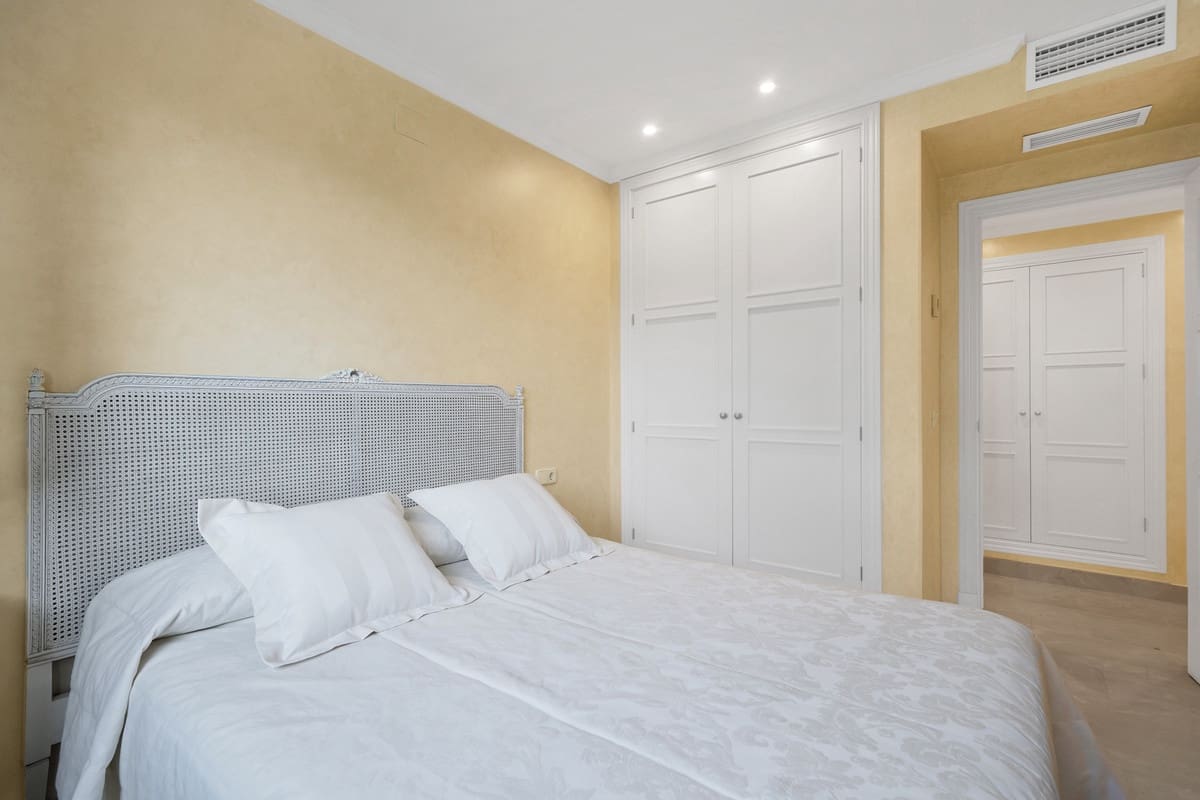 Apartamento Playa de 3 habitaciones en Golden Mile en venta con piscina garaje - 1.395.000 € (Ref: 9697890)