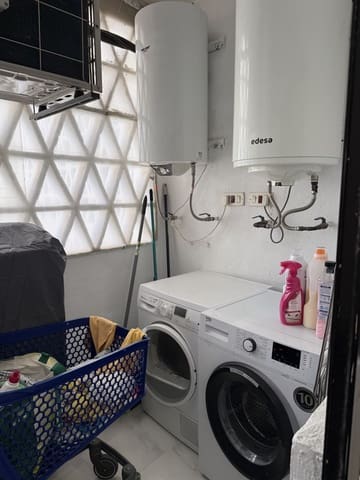 2 chambre Appartement à vendre à Puerto Banus, Marbella avec piscine garage - 799 000 € (Ref: 9703332)