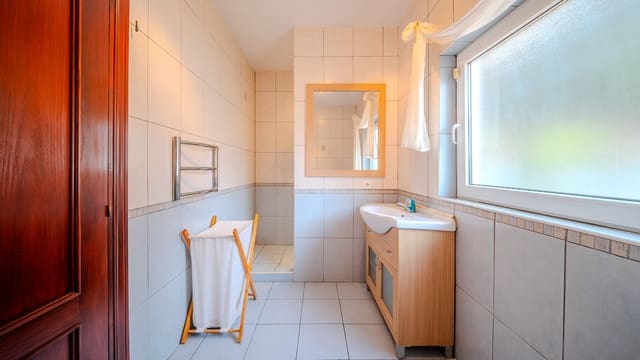 4 slaapkamer Villa te koop in Manilva met zwembad garage - € 849.000 (Ref: 9706107)