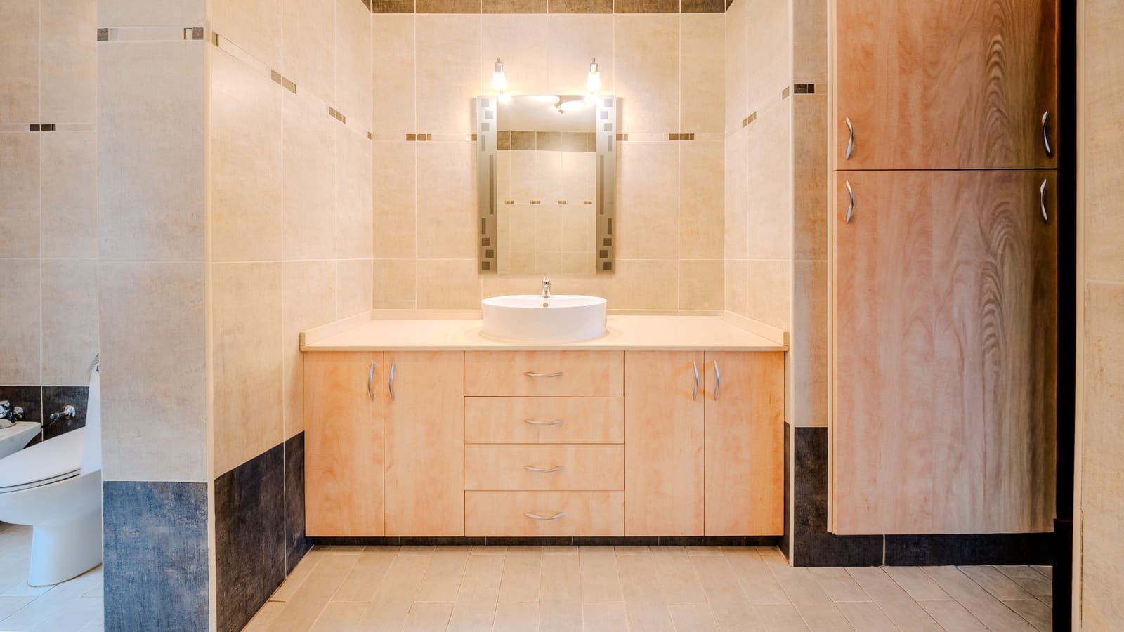 4 slaapkamer Villa te koop in Manilva met zwembad garage - € 849.000 (Ref: 9706107)