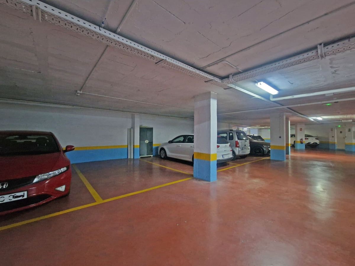 2 sypialnia Apartament na sprzedaż w Calahonda z basenem garażem - 499 000 € (Ref: 9709242)