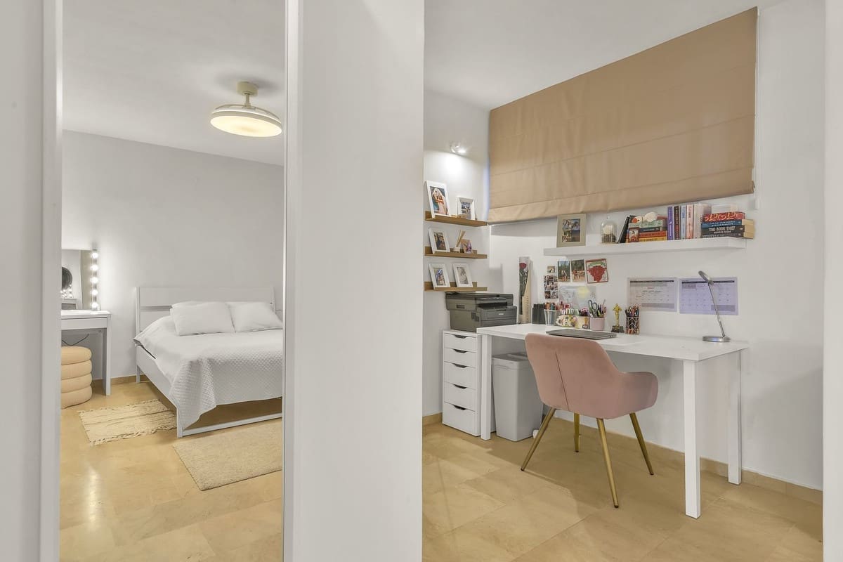 3 camera da letto Appartamento sulla Spiaggia in vendita in Marbella con piscina garage - 625.000 € (Rif: 9709466)