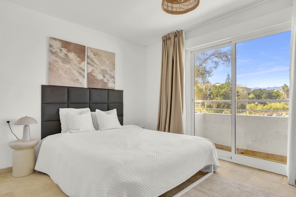 3 camera da letto Appartamento sulla Spiaggia in vendita in Marbella con piscina garage - 625.000 € (Rif: 9709466)