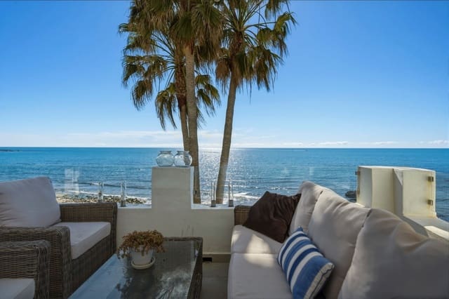 3 chambre Penthouse à vendre à Calahonda, Mijas avec piscine - 1 300 000 € (Ref: 9714334)