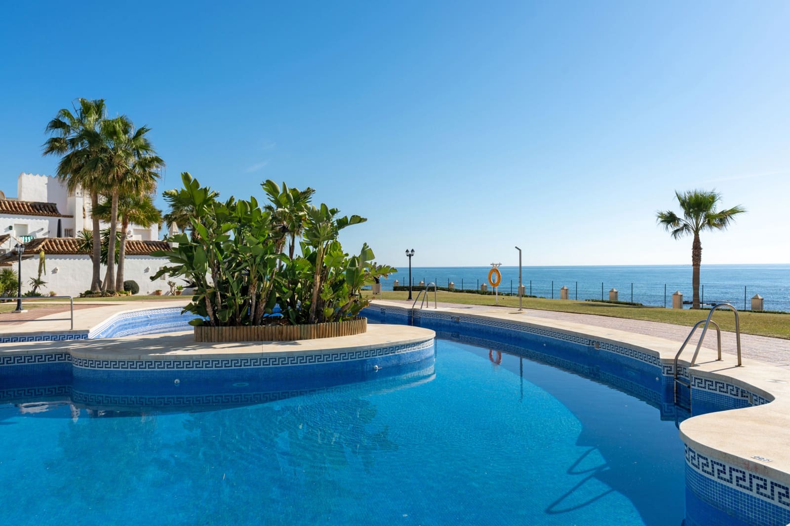 3 camera da letto Attico in vendita in Calahonda con piscina - 1.300.000 € (Rif: 9714334)