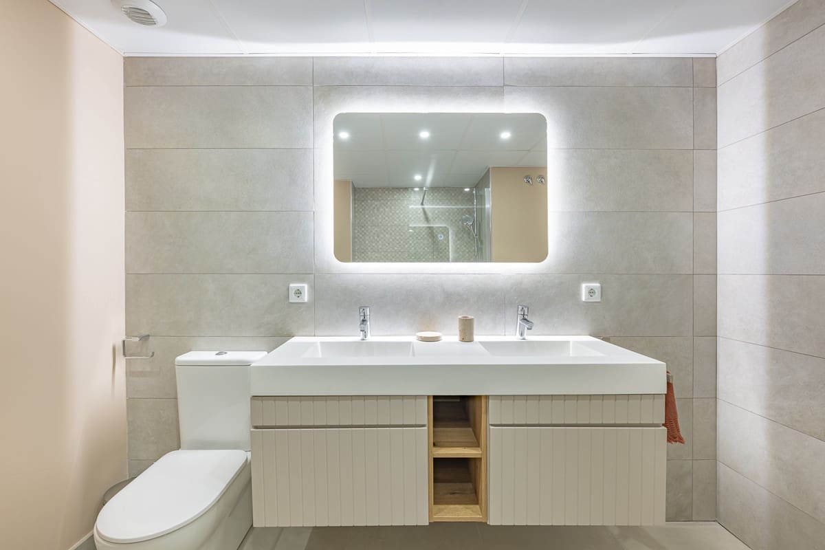 Apartamento de 2 habitaciones en Benahavís en venta con piscina garaje - 480.000 € (Ref: 9714335)