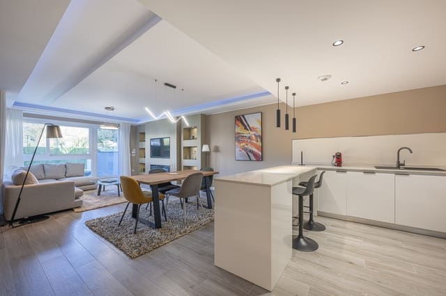 Apartamento de 2 habitaciones en Benahavís en venta con piscina garaje - 480.000 € (Ref: 9714335)