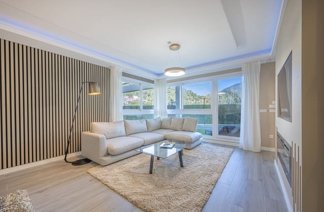 Apartamento de 2 habitaciones en Benahavís en venta con piscina garaje - 480.000 € (Ref: 9714335)