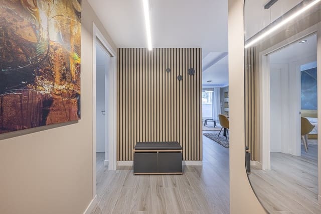 Apartamento de 2 habitaciones en Benahavís en venta con piscina garaje - 480.000 € (Ref: 9714335)