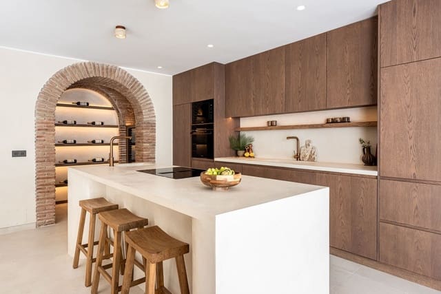 4 sovrum Hus till salu i Golden Mile, Marbella med pool garage - 2 495 000 € (Ref: 9720935)