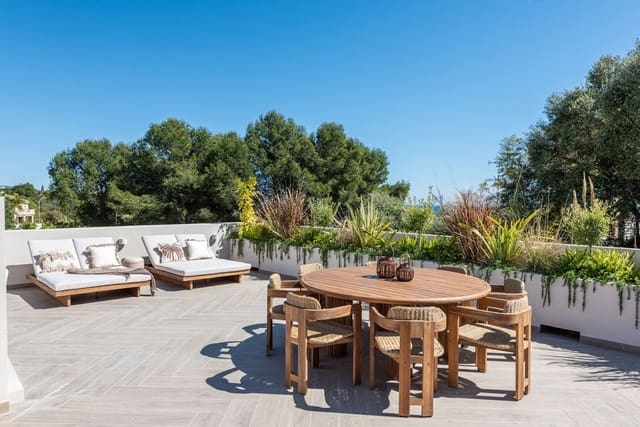 4 sovrum Hus till salu i Golden Mile, Marbella med pool garage - 2 495 000 € (Ref: 9720935)