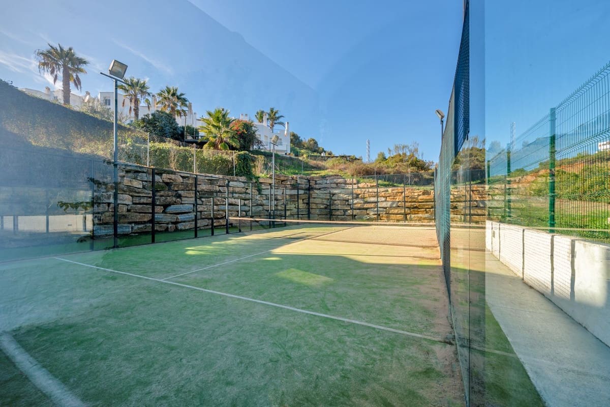 2 camera da letto Appartamento in vendita in New Golden Mile con piscina garage - 435.000 € (Rif: 9745199)