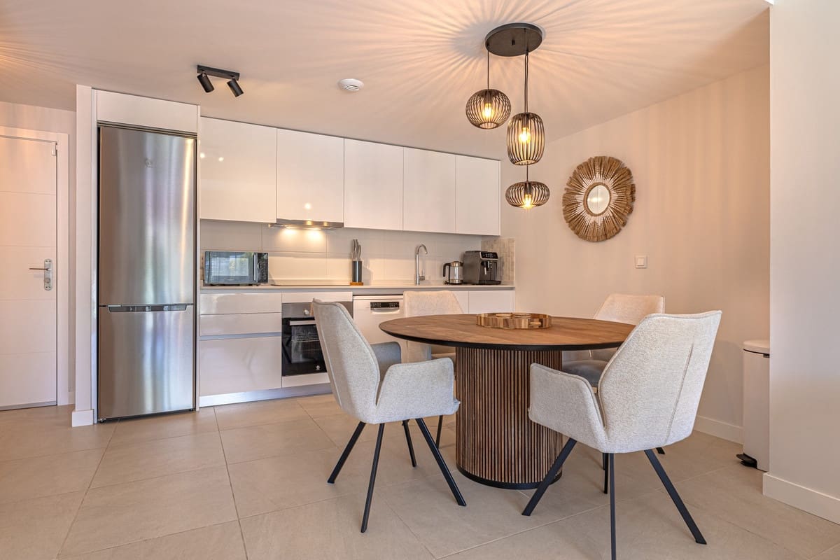 2 chambre Appartement à vendre à Estepona avec piscine garage - 495 000 € (Ref: 9745204)