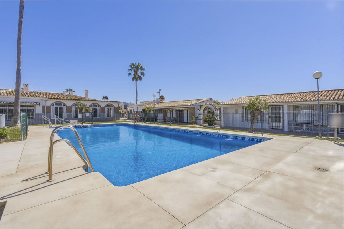 3 camera da letto Bungalow in vendita in Puerto de la Torre con piscina garage - 595.000 € (Rif: 9750866)